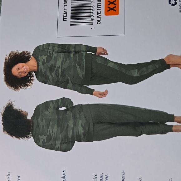 Splendid 2 Piece Pajama Set - Picture 2 of 3